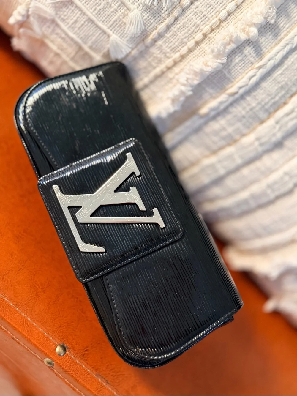 Louis Vuitton Black Patent Clutch with Silver LV Emblem - Picture 7 of 7